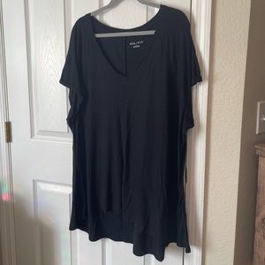 Ava Viv Vneck Tunic Tee